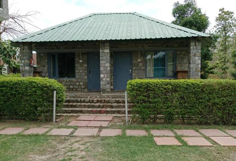 Forest Paradise Resort