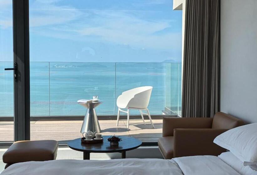 Hotell 画本里民宿