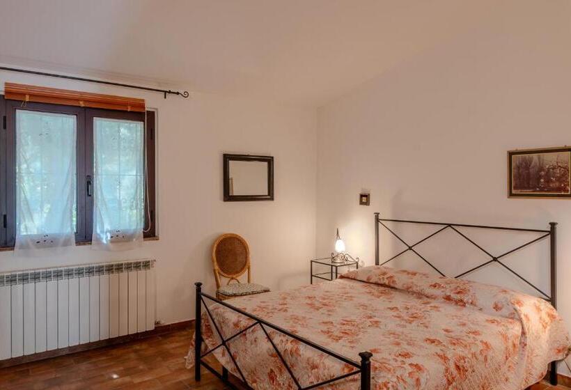 בית מלון כפרי Agriturismo Il Cipresso