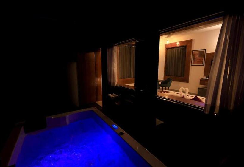 هتل Ba Na Hills Resort