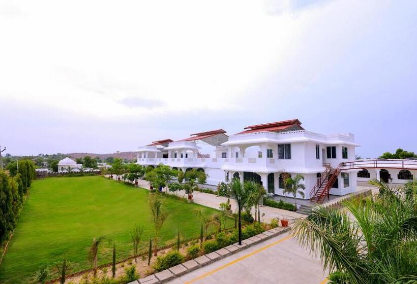 هتل Ba Na Hills Resort