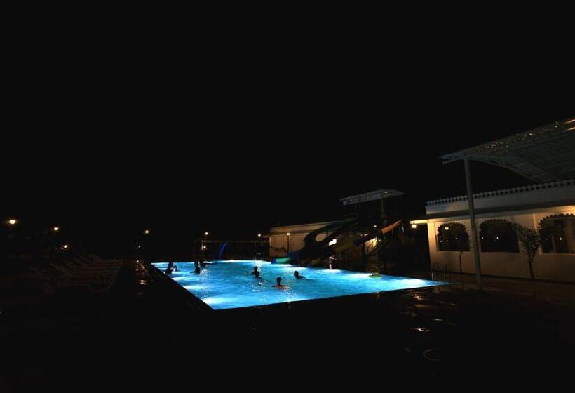 هتل Ba Na Hills Resort