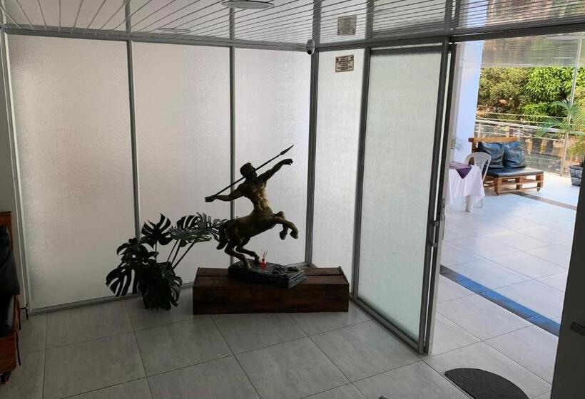 Отель El Centauro