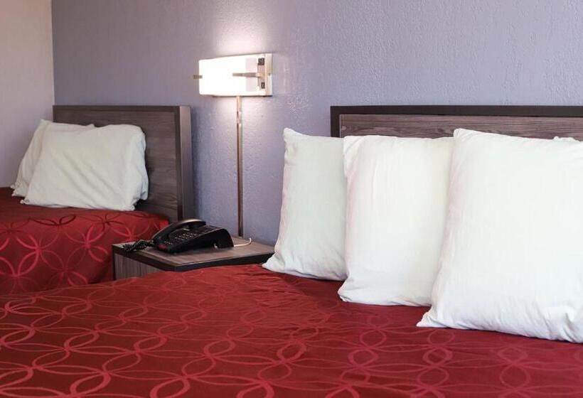 فندق Express Inn