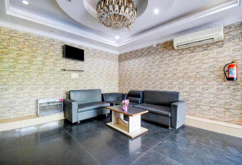 فندق Goroomgo Blue Royal Bhubaneswar