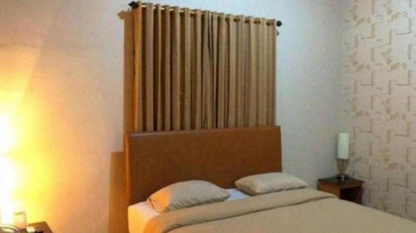 Отель Graha Sriwijaya