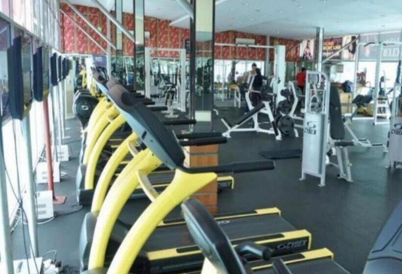 Отель Graha Sriwijaya