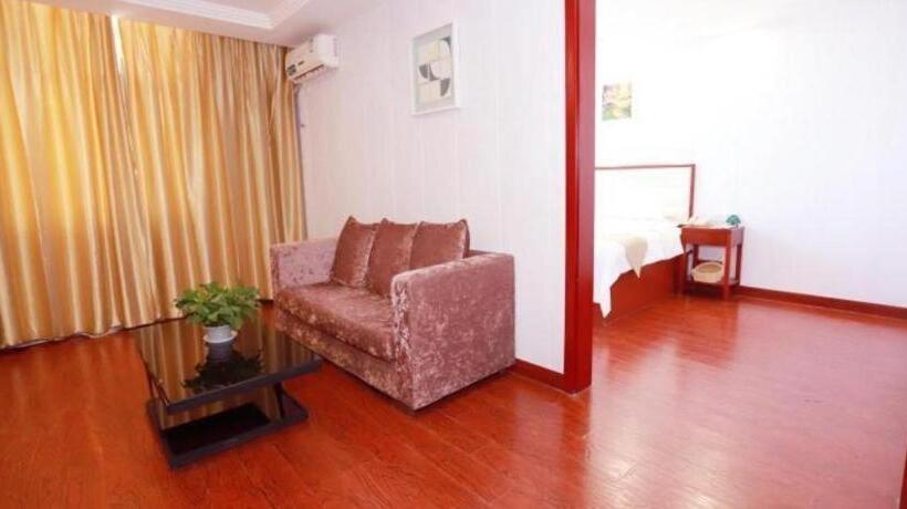 בית מלון כפרי Greentree Inn Yinchuan Pedestrian Street East Liqun Street Express