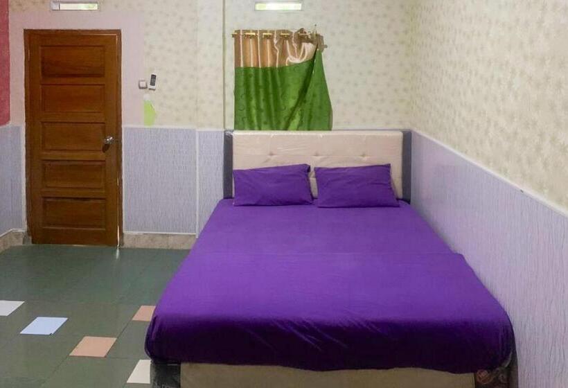 Отель Hana Losmen Redpartner