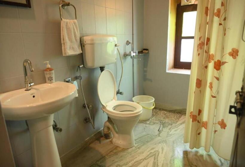 فندق Hostel Vostel