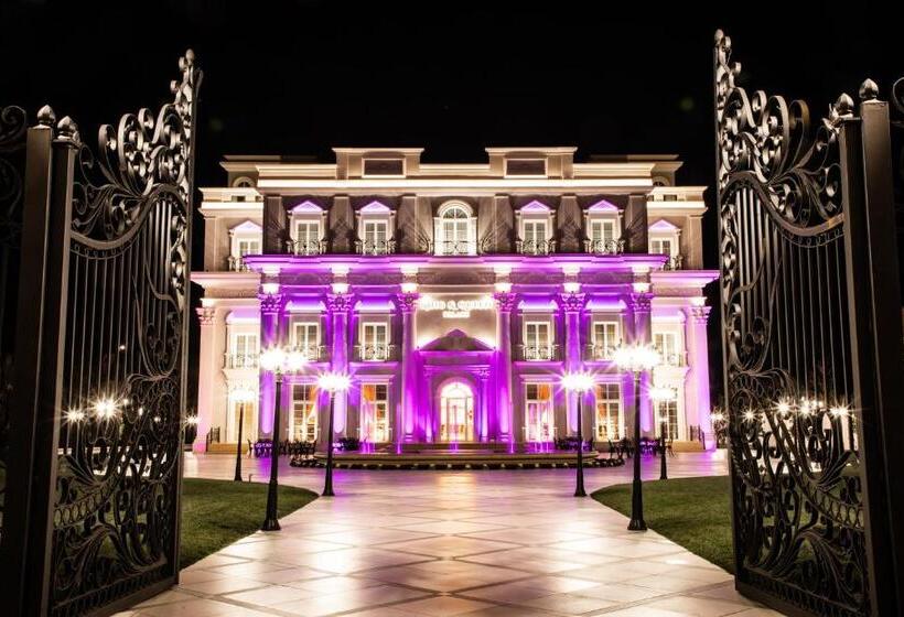 호텔 King & Queen Boutique