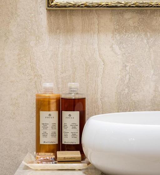 호텔 King & Queen Boutique