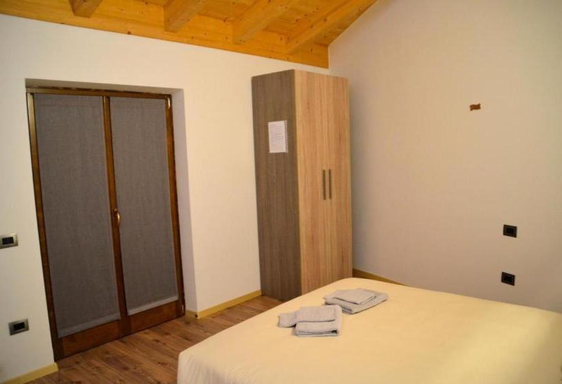 בית מלון כפרי La Caigola