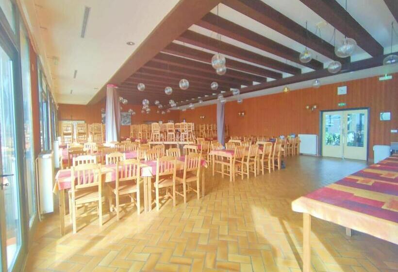 Отель La Moraine