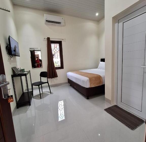 فندق Omah Watumas