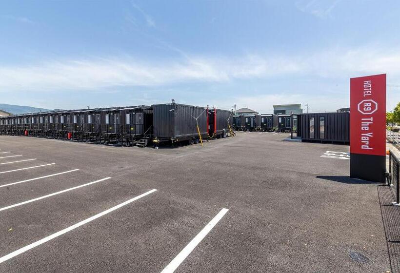 هتل R9 The Yard Omura