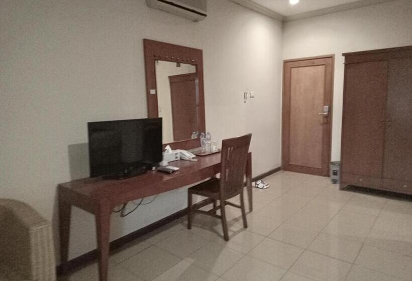 فندق Resort Prima Cipayung