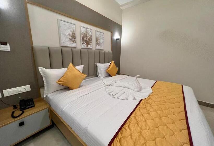 בית מלון כפרי Sunlight