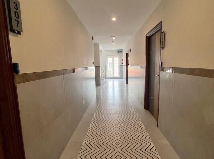 בית מלון כפרי Sunlight