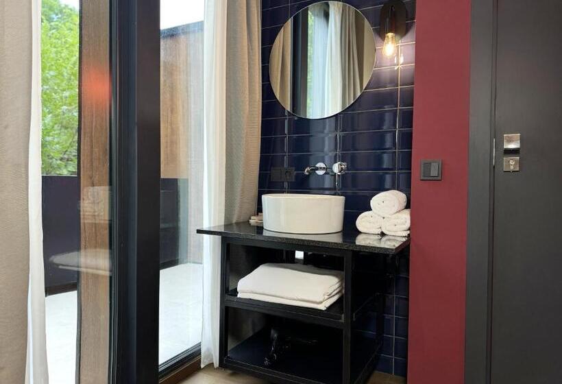 هتل Tbilisi Edition   Design