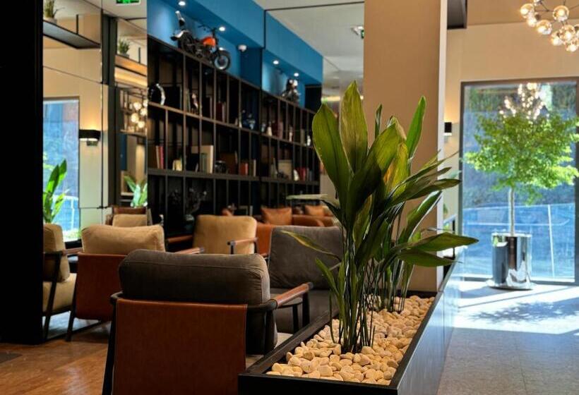 هتل Tbilisi Edition   Design