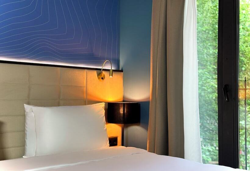 هتل Tbilisi Edition   Design