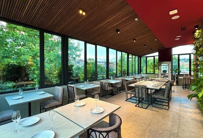 هتل Tbilisi Edition   Design