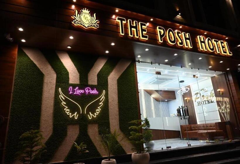 ホテル The Posh By Delight Stay