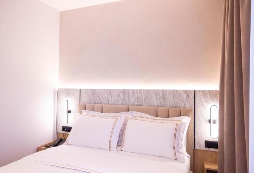 בית מלון כפרי Tris3