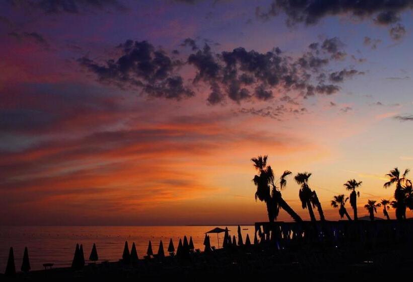 בית מלון כפרי Vila Mare Nostrum