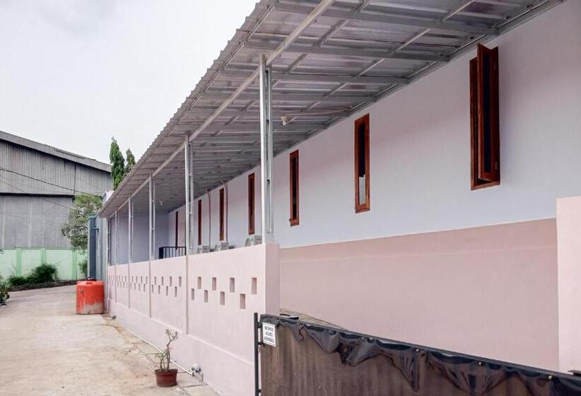 酒店 Wisma Radya Syariah Redpartner