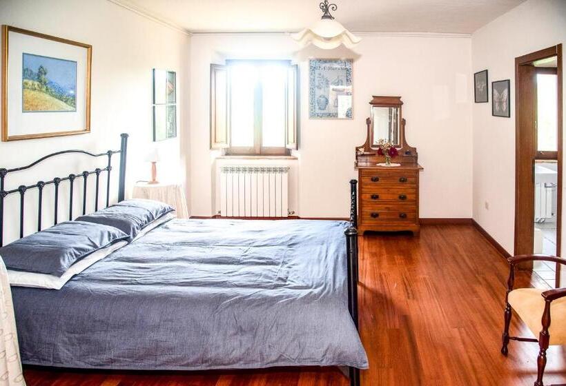 La Mela Rosa Bed & Breakfast