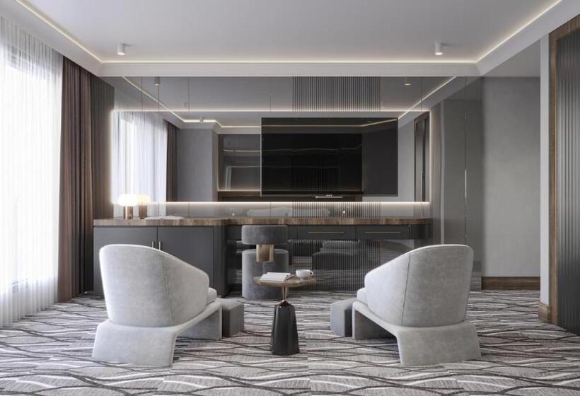 Lilium Hotel & Suites