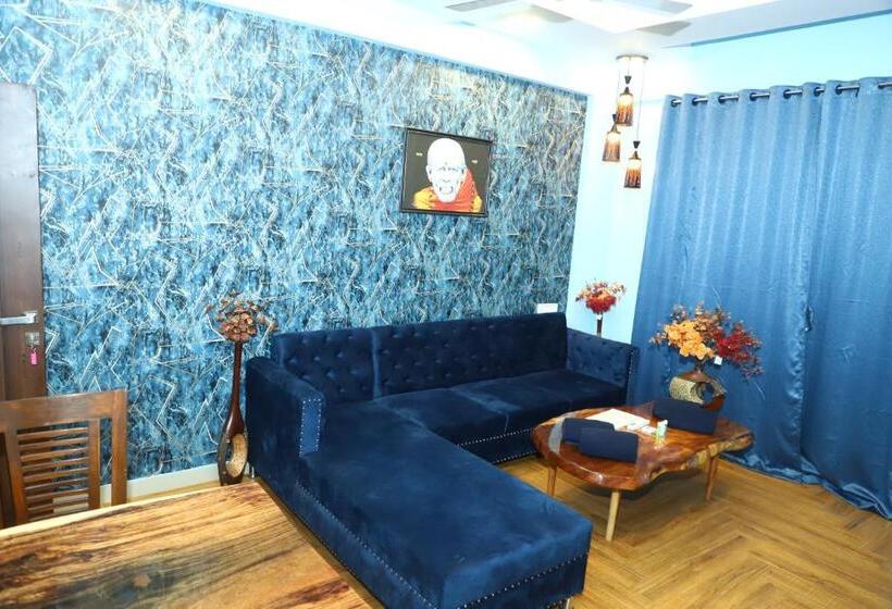 Mani Hotel And Restaurant