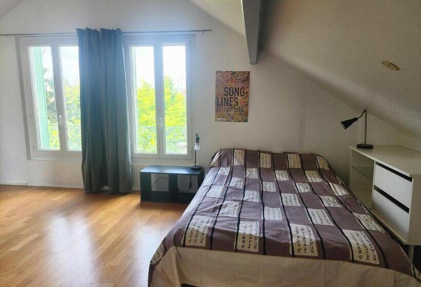 پانسیون Chambres D Hôtes A Thiais