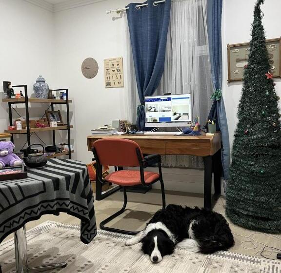 پانسیون Cozy Private Room With Secured Yard Pet Friendly