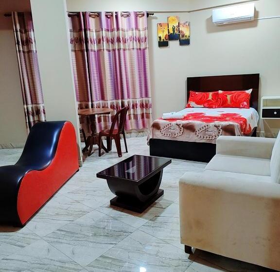 Pension (Hôtel basse catégorie) El Paráiso