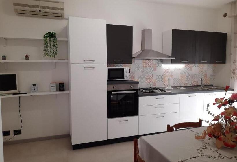 ペンション Elegante Suite Smeraldo