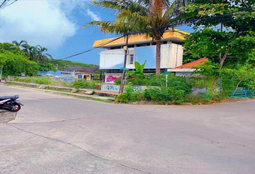 بنسيون Guest House Natasya Priok By Nusalink