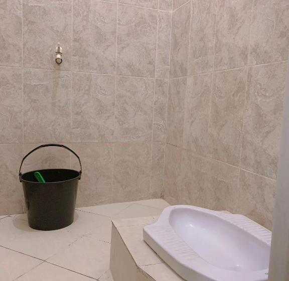 بنسيون Guest House Natasya Priok By Nusalink