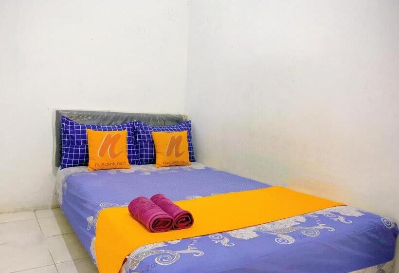 بنسيون Guest House Natasya Priok By Nusalink