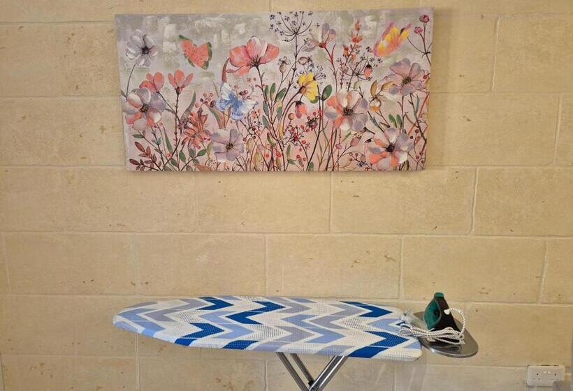 پانسیون Hacienda Farmhouse By The Nest