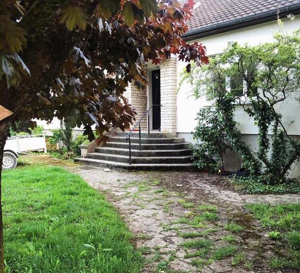 膳宿费 Chez Blandine Jolie Chambre Et Mezzanine Aménagée Proche Utt Infrastructures Sportives