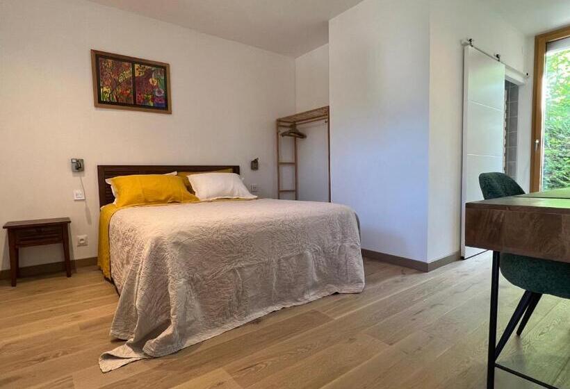 ペンション La Bergerie