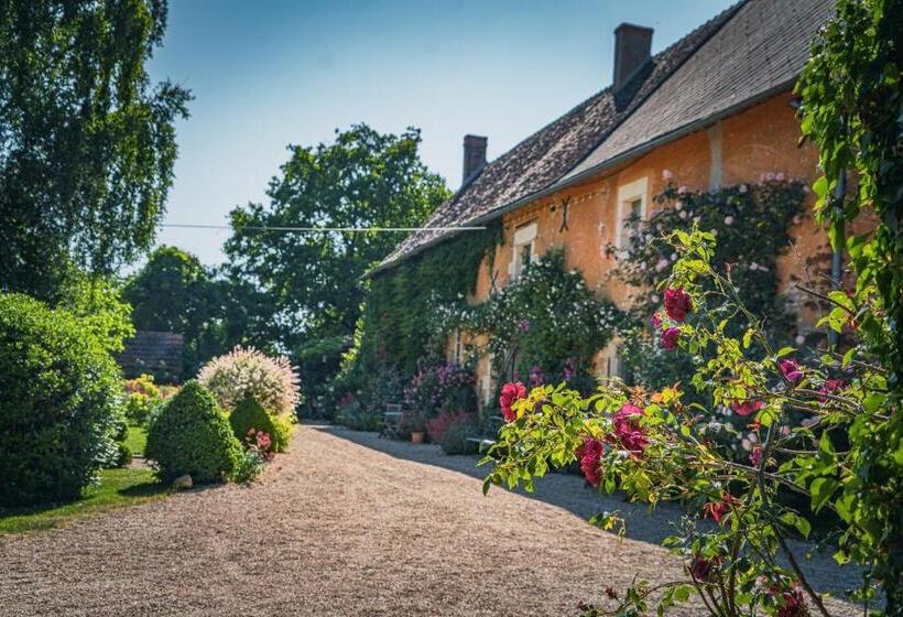ペンション Le Jardin De Marie   La Maison D Hôtes Sancerre