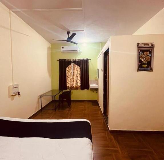 Pensão Lakshmi Narayan Farmhouse