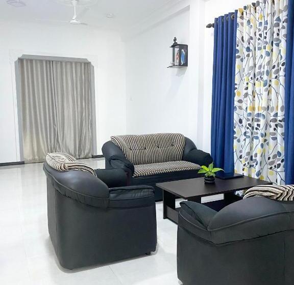 Пансион Mario Family Villa And Restaurant