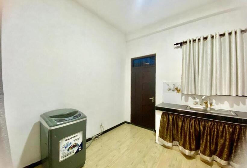 Пансион Mario Family Villa And Restaurant