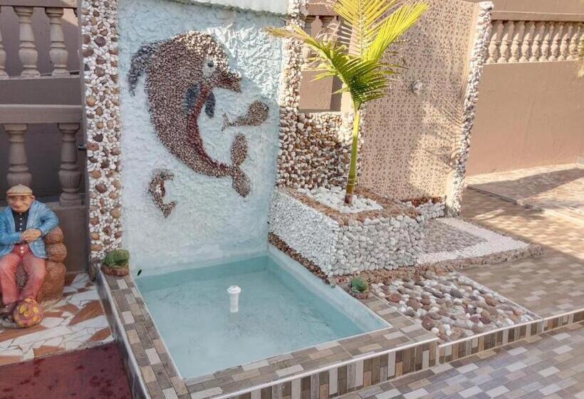 פנסיון Mc One Stop Accommodation