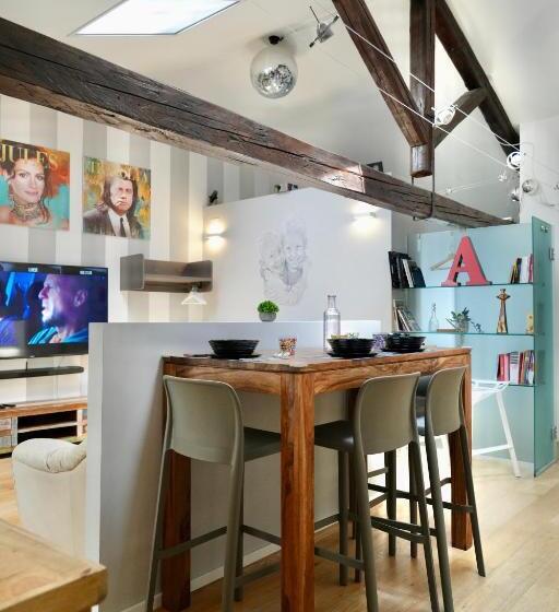 پانسیون Movie Loft Art Piccolo Attico Immerso Nell Arte Con Parcheggio Privato